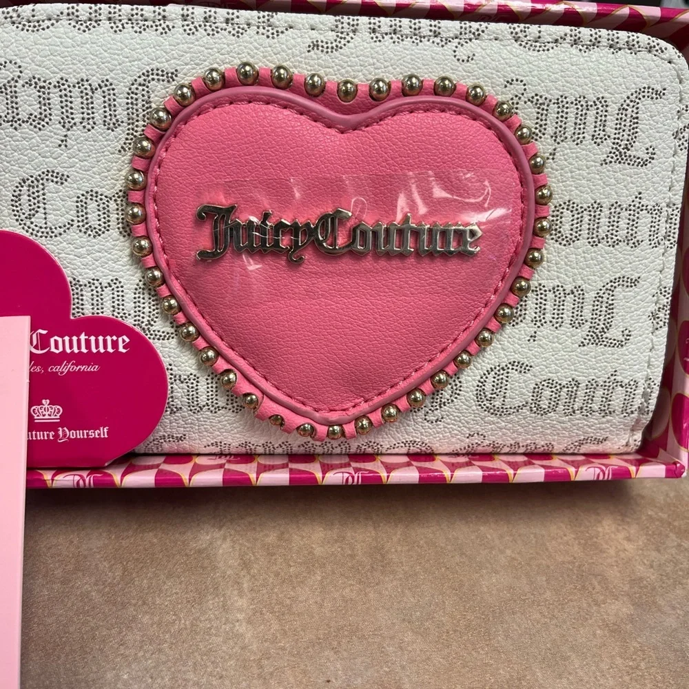 Juicy Couture Love Never Dies Bifold Wallet NWT - Picture 2 of 5